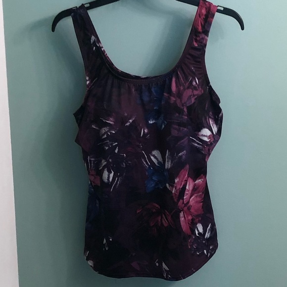 Tankini bathing suit tops. - Picture 3 of 3